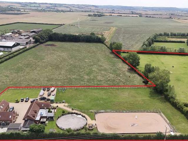 Farm for sale in Barholm, Lincolnshire