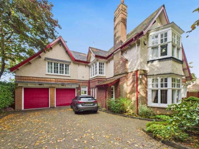Farm for sale in Oadby, Leicestershire