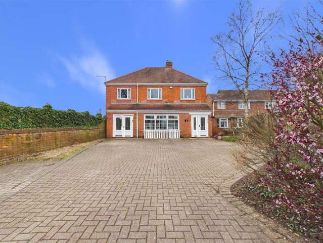 Farm for sale in Alverton, East Midlands
