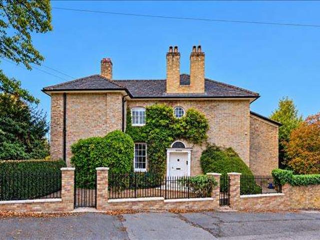 Farm for sale in London Borough of Harrow, Greater London