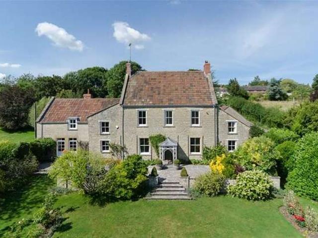 Farm for sale in Pilton