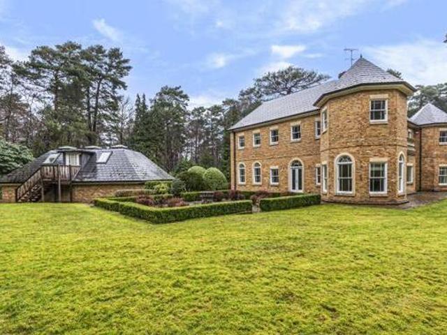 House for sale in Ascot, Windsor and Maidenhead