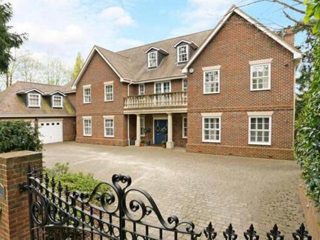 House for sale in Beaconsfield and Chepping Wye Community Board, Beaconsfield