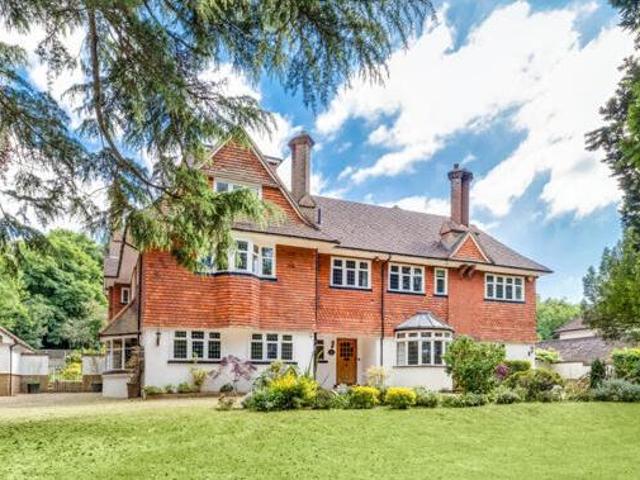 House for sale in Nork, Red Hill