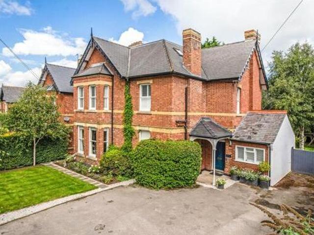 House for sale in Ewens Farm, Golden Valley