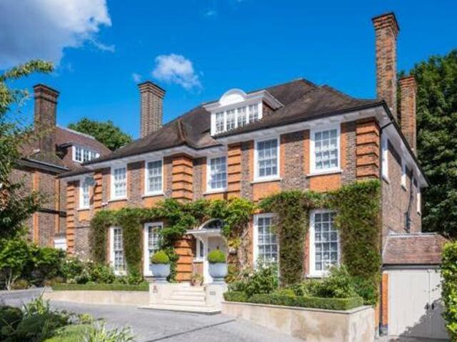 House for sale in City of London, Greater London