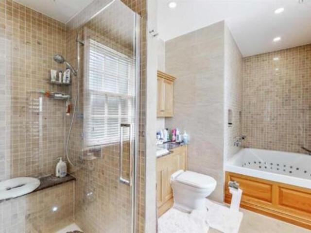 Farm for rent in Harrow On The Hill, Greater London