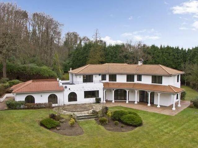 House for sale in Surrey
