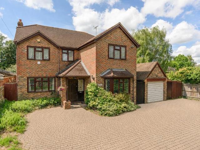 House for sale in Ashley Park, Surrey