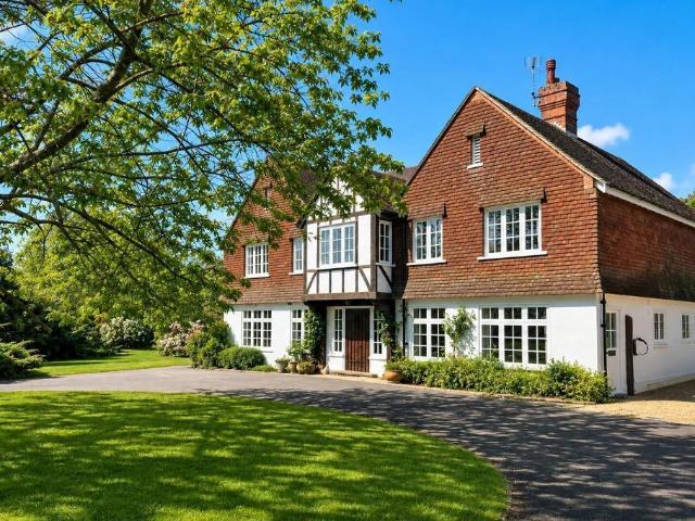 House for sale in The Common, Tunbridge Wells