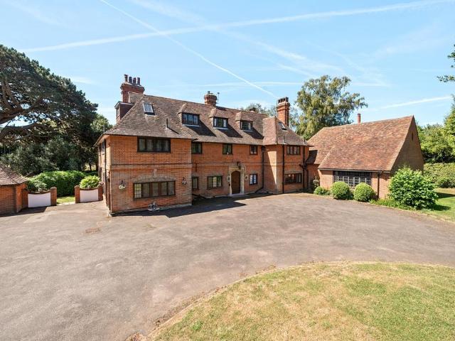 House for sale in Worth, Ash