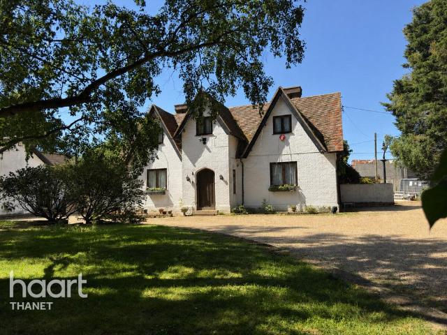 House for sale in Broad Oak, The Bridge