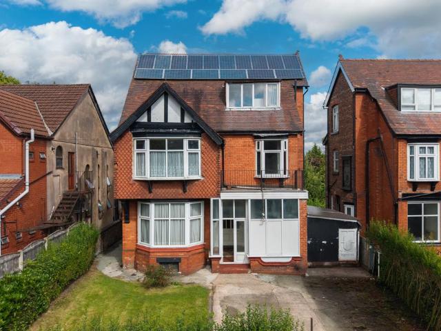 House for sale in Salford, Greater Manchester