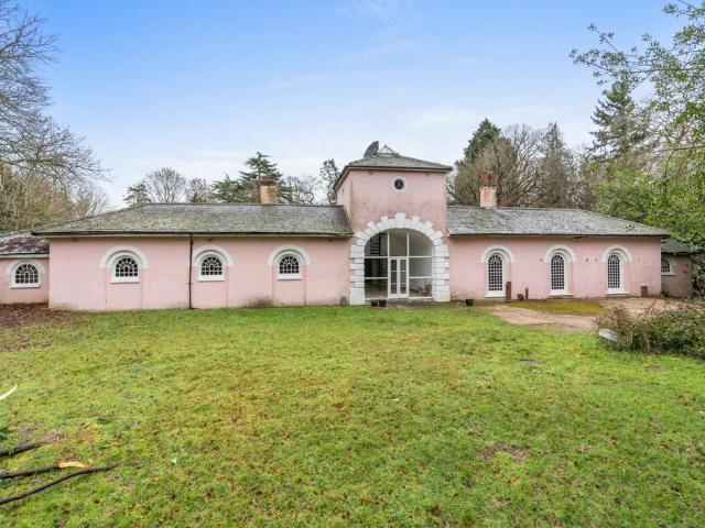 House for sale in Dale Hill