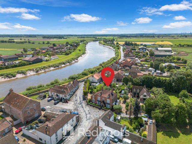 House for sale in Owston Ferry, North Lincolnshire