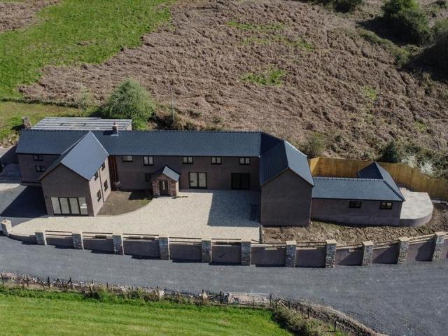 House for sale in Caerwent, Llanvair-discoed