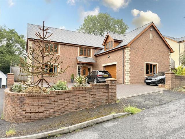 House for sale in Swiss Valley, Felinfoel