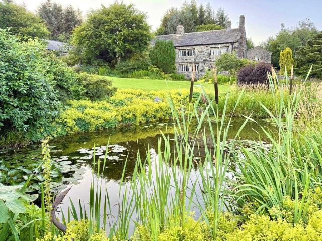 House for sale in Lydgate, Todmorden