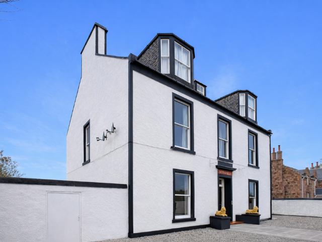House for sale in Girvan, Scotland