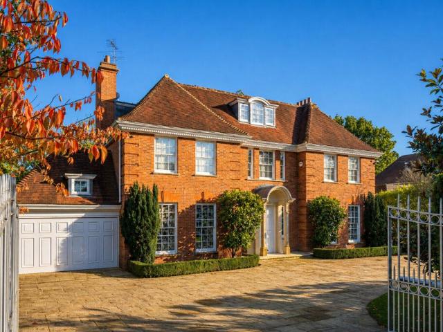 House for sale in Hampstead Garden Suburb, Greater London