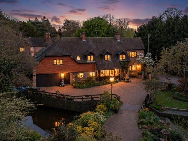 House for sale in Rowney Green, Bromsgrove