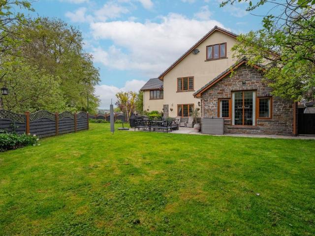 House for sale in Sirhowy