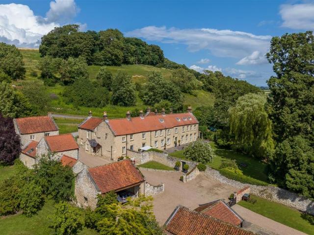House for sale in Stonegrave, North Yorkshire