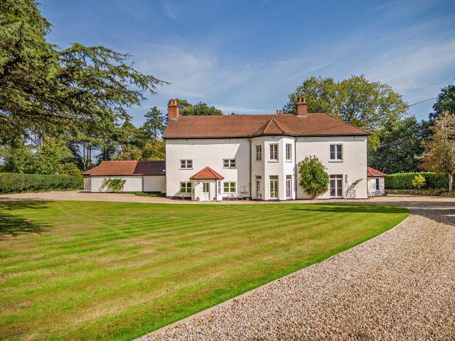 House for sale in Newton St Cyres, Devon