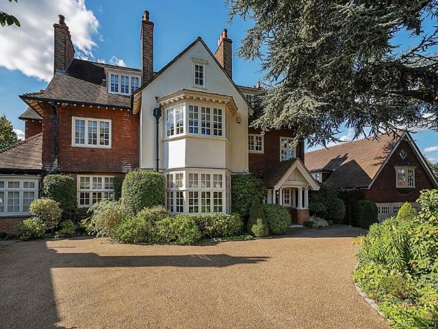 House for sale in Chislehurst, Greater London