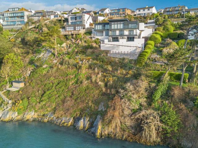 House for sale in Newquay, Cornwall