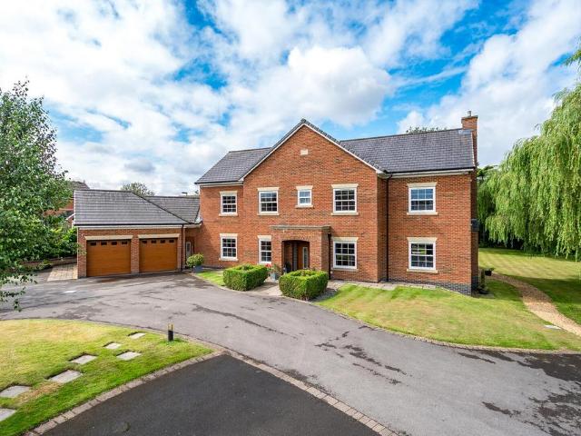House for sale in Woodhouses, Pendock