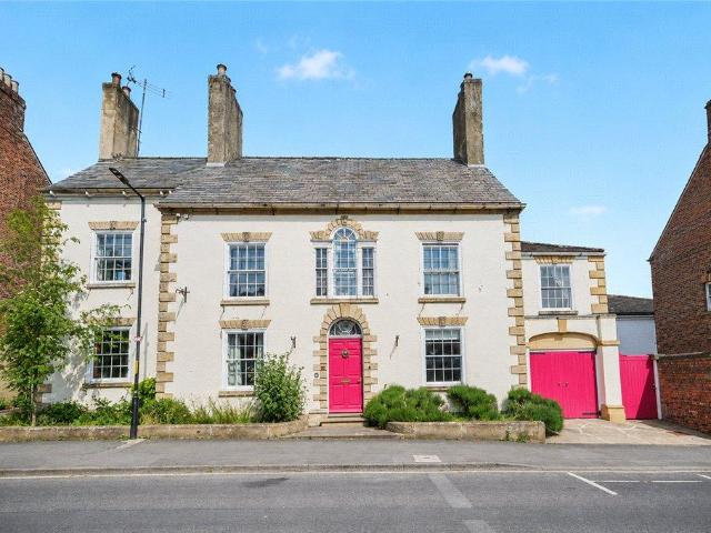 House for sale in Ripon, North Yorkshire
