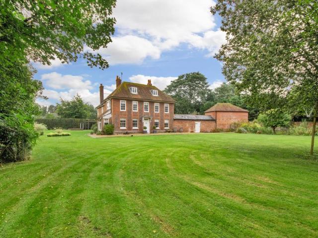 House for sale in Willesborough Lees, Bridgefield