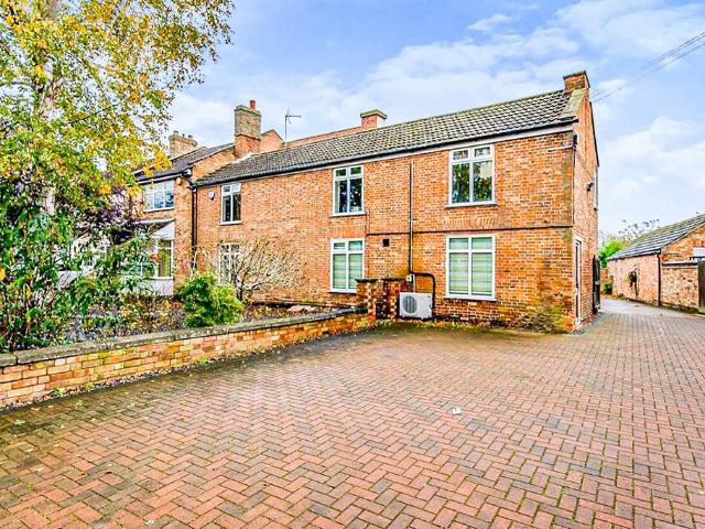 House for sale in Yaxley, Huntingdon