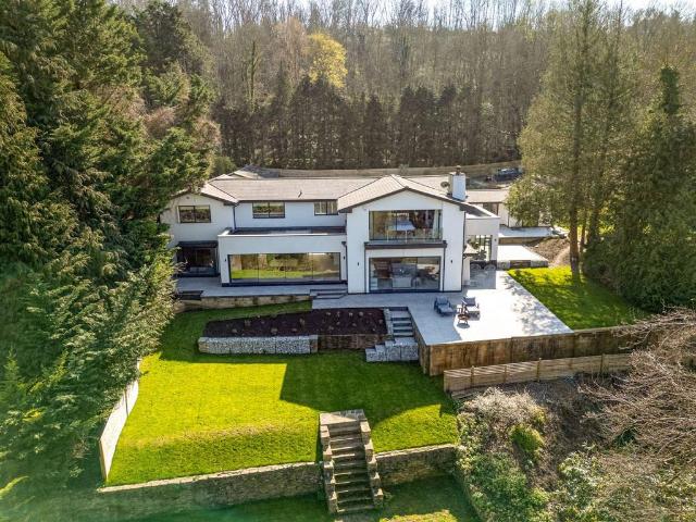 House for sale in Cookham