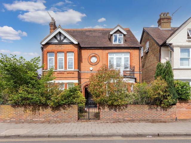 House for sale in Clewer Village, Windsor