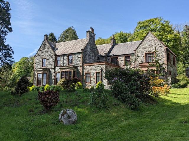 House for sale in Creebridge, Scotland