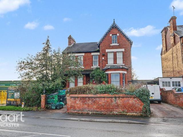 House for sale in Balby, South Yorkshire