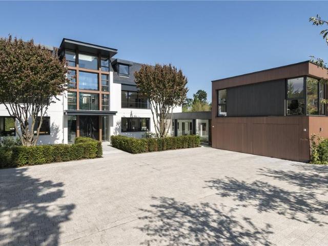 House for sale in Radlett, Hertfordshire