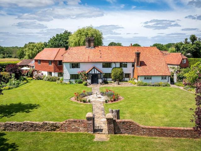House for sale in Horsham, West Sussex