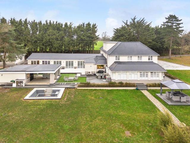 House for sale in Rettendon Common, Chelmsford