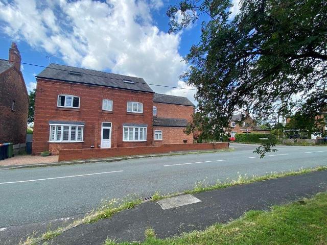 House for sale in Lach Dennis, Lostock Green