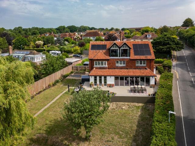 House for sale in Hythe, Folkestone