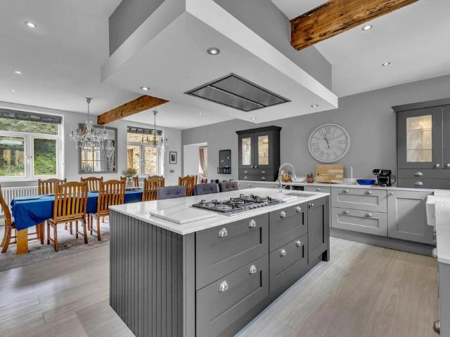 House for sale in Walsden, West Yorkshire