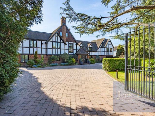 House for sale in Epping, Essex