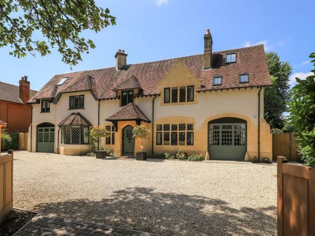 House for sale in Salisbury, Wiltshire