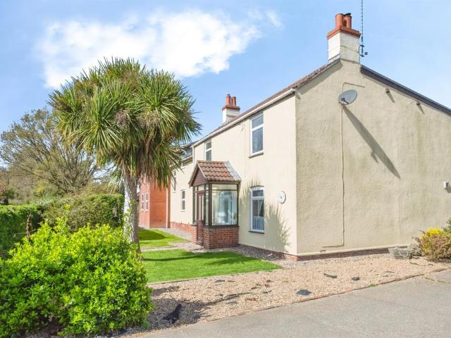 House for sale in Stokesby, Norfolk