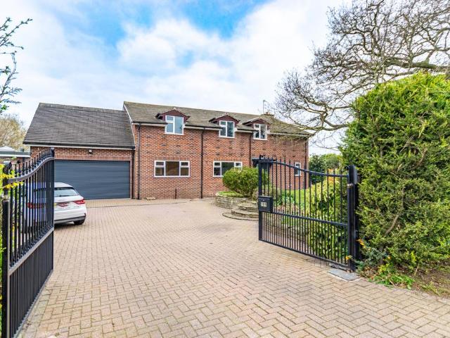 House for sale in Selby, Brayton