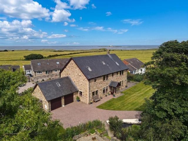 House for sale in Hauxley, Amble