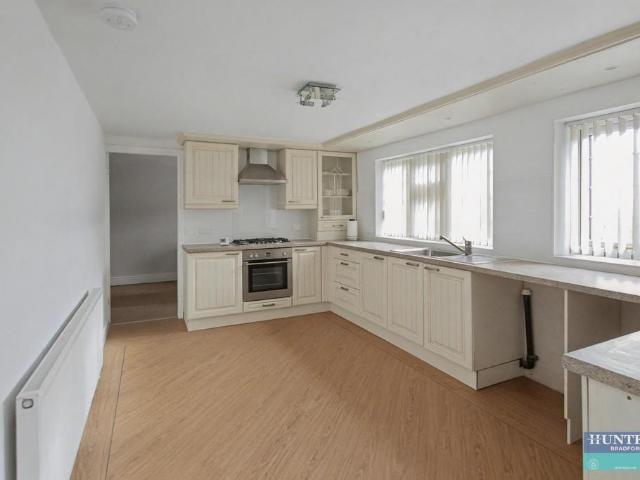 House for sale in Allerton, West Yorkshire